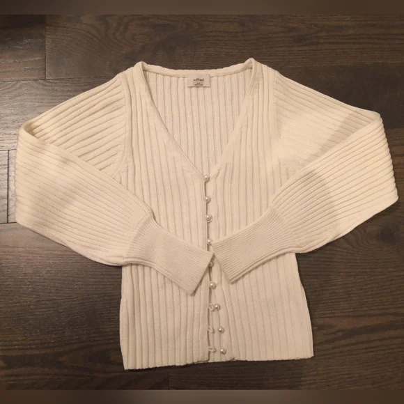 Aritzia Sweaters Aritzia Wilfred Pearl Cardigan Poshmark
